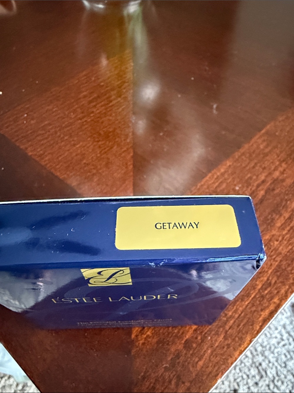 Estee Lauder Eyeshadow Quad Copper, Gold, Brown & Terracotta color getaway NWT - Picture 3 of 5